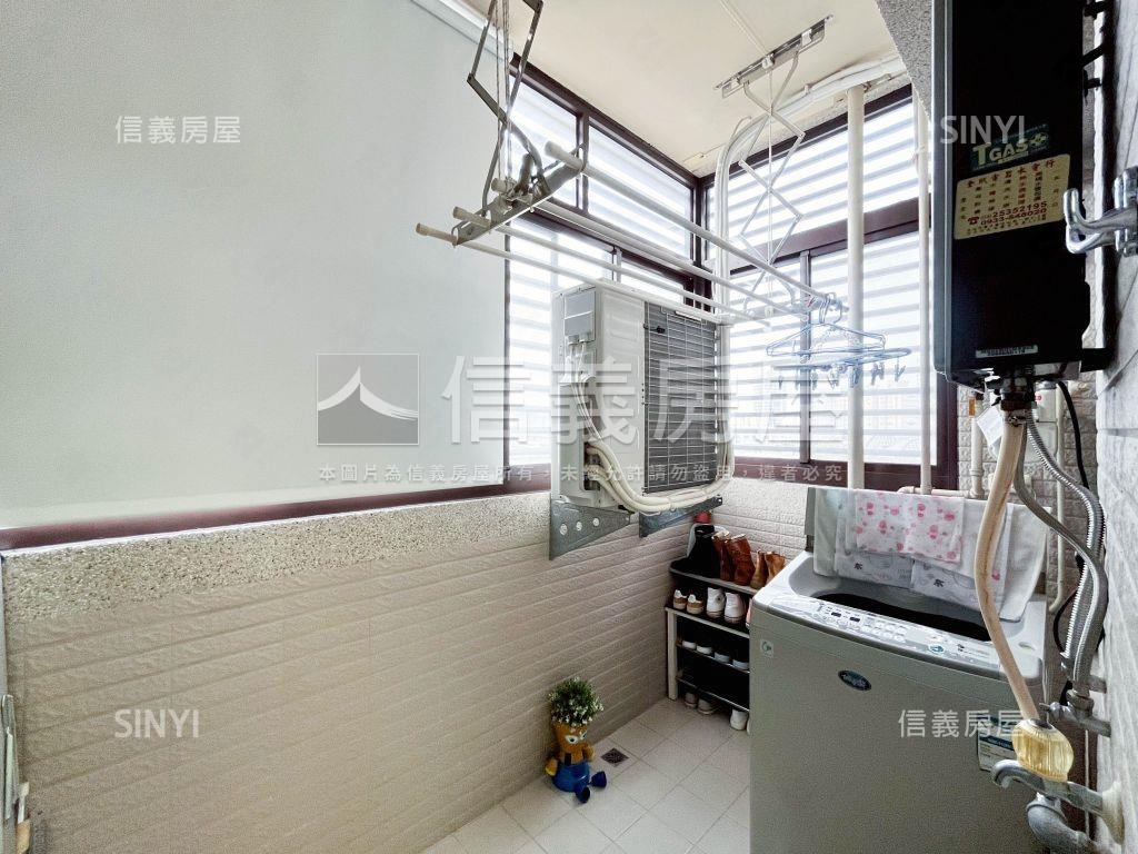 邊間三面採光三房Ｂ１車位房屋室內格局與周邊環境