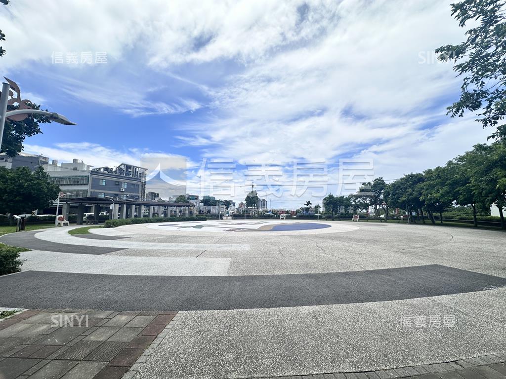 品益君品面公園３房大平車房屋室內格局與周邊環境