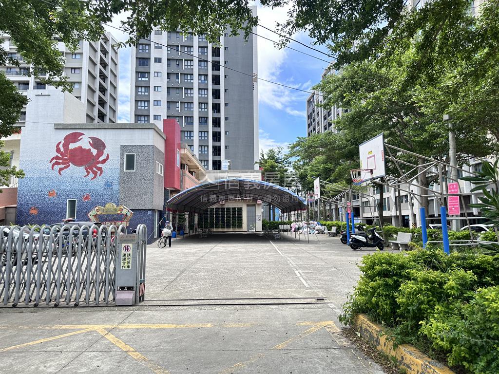 品益君品面公園３房大平車房屋室內格局與周邊環境