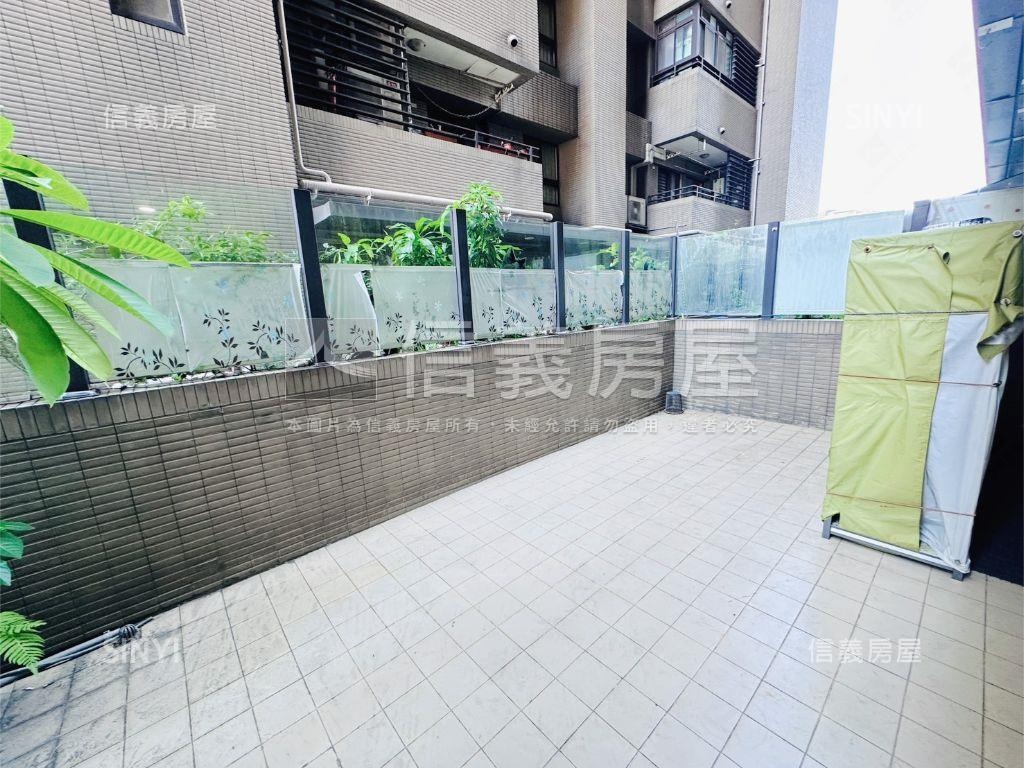 碧潭有約稀有露台戶房屋室內格局與周邊環境