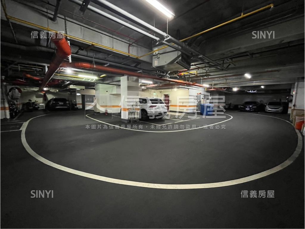 稀有國泰霞關景觀四房車位房屋室內格局與周邊環境