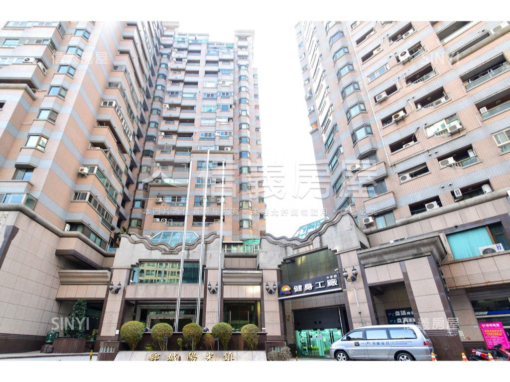 鄉城陽光鎮拆空二房好規劃房屋室內格局與周邊環境