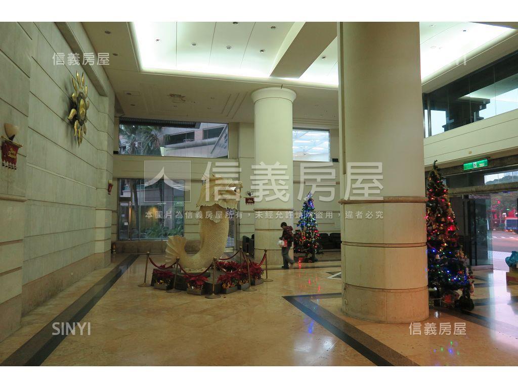 鄉城陽光鎮拆空二房好規劃房屋室內格局與周邊環境