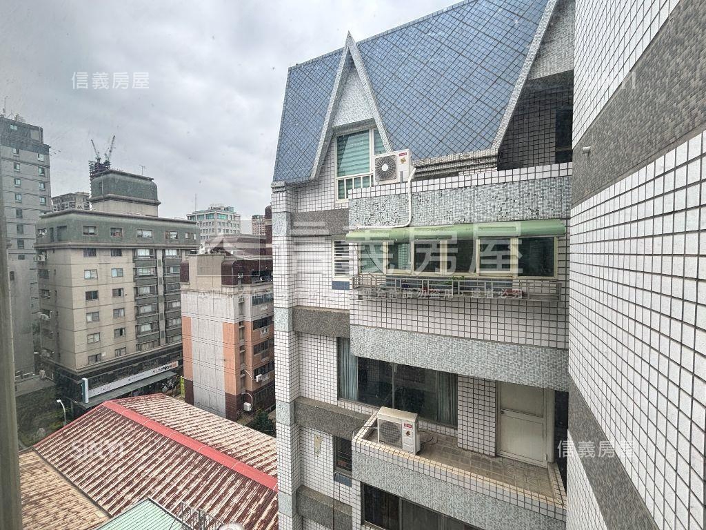 五期☆近捷運採光三房房屋室內格局與周邊環境