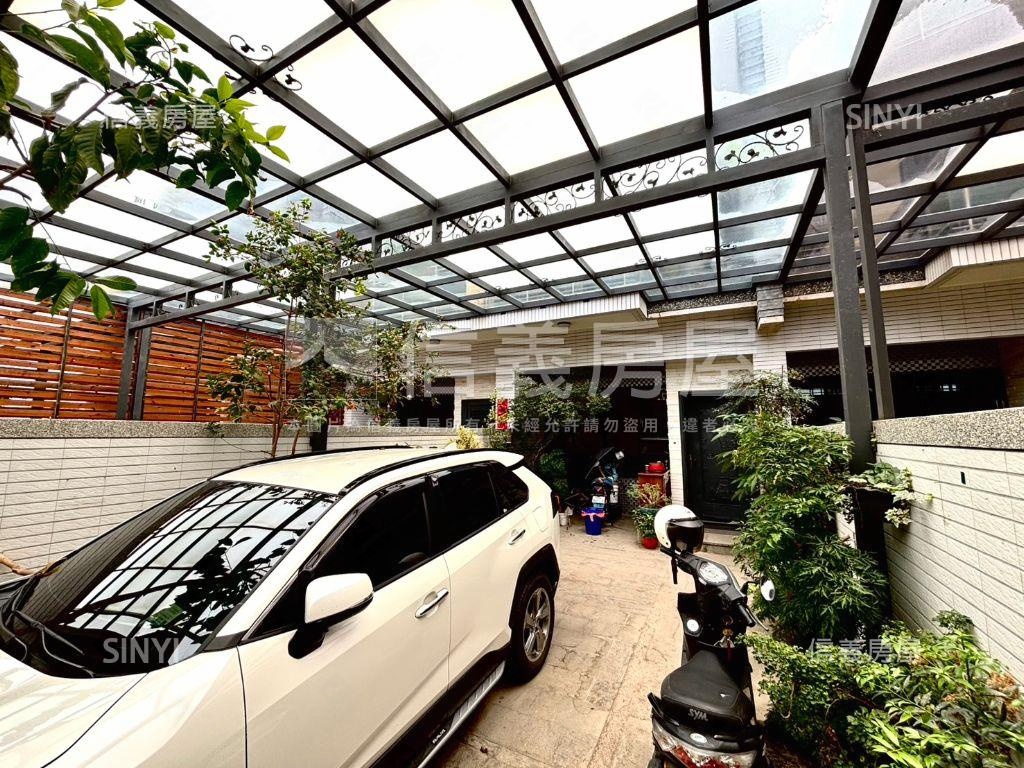 加蓋電梯大地坪前後院別墅房屋室內格局與周邊環境
