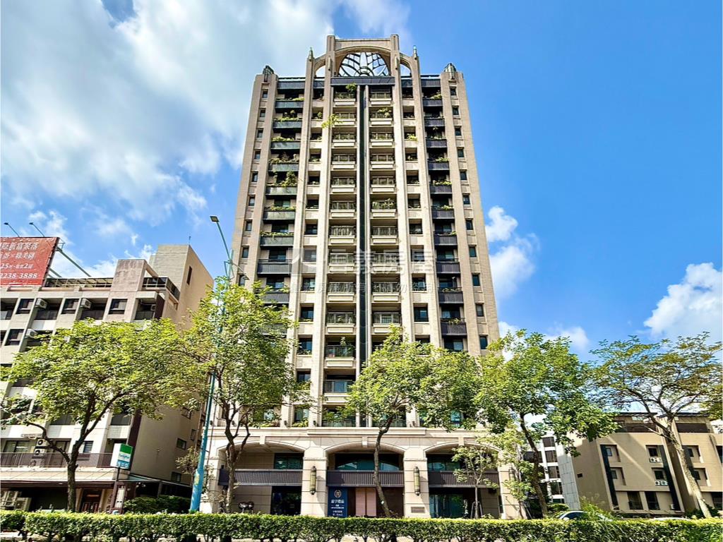 惠宇澄品四房雙車位精裝戶房屋室內格局與周邊環境