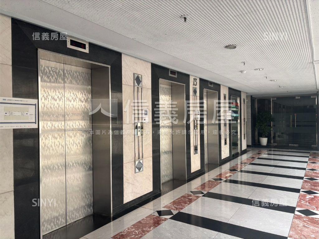 台灣商務中心房屋室內格局與周邊環境