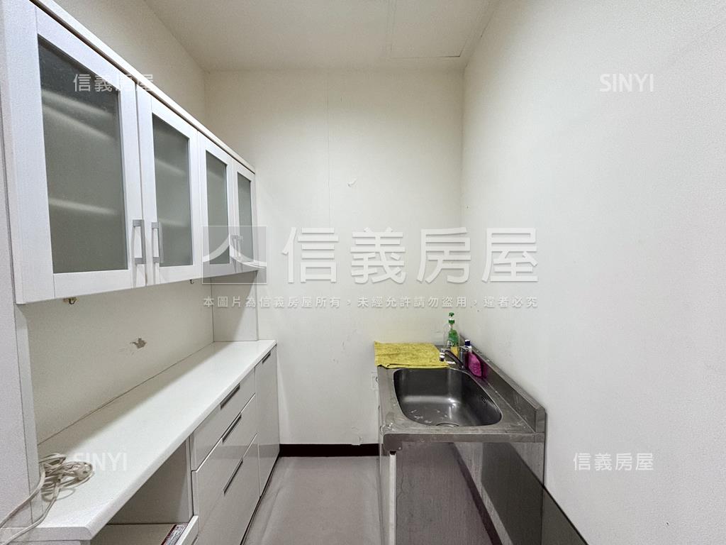 紅樹林鴻圖大展房屋室內格局與周邊環境