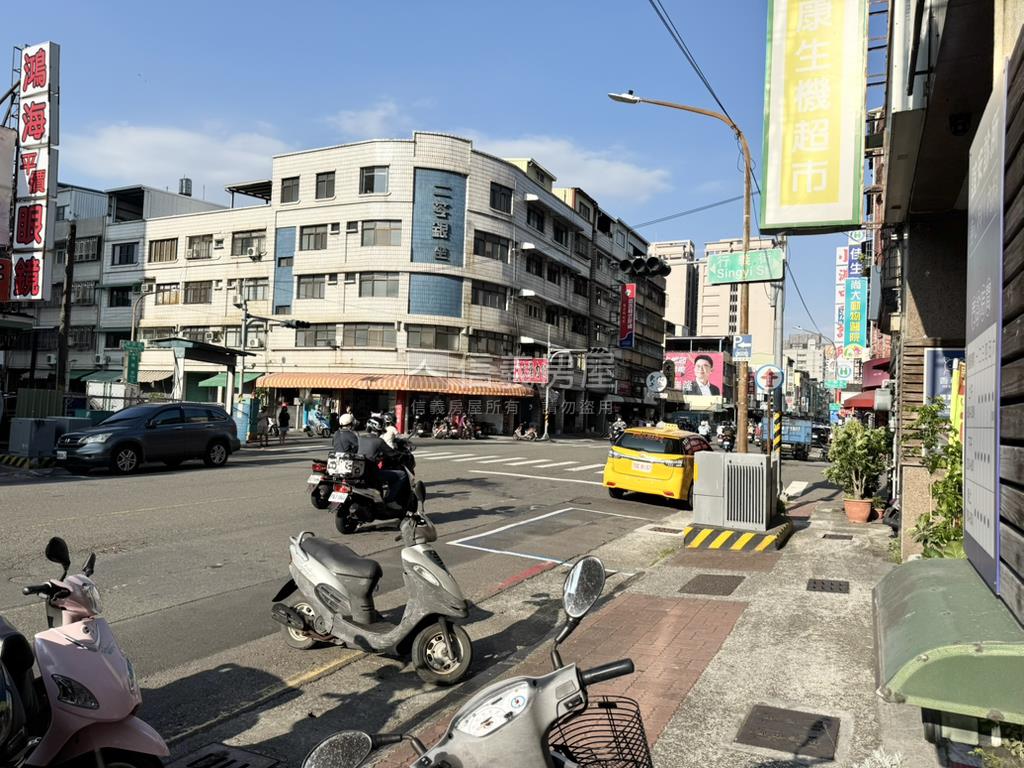 走路搭捷運的機能四房房屋室內格局與周邊環境