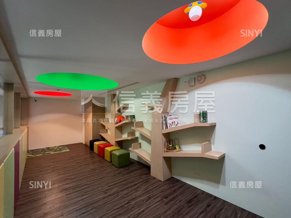 稀有釋出名城大兩房車位房屋室內格局與周邊環境