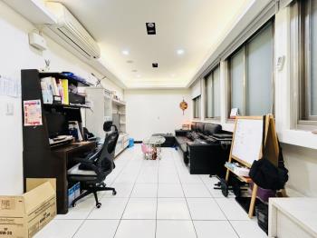 天祥街優美公寓２樓