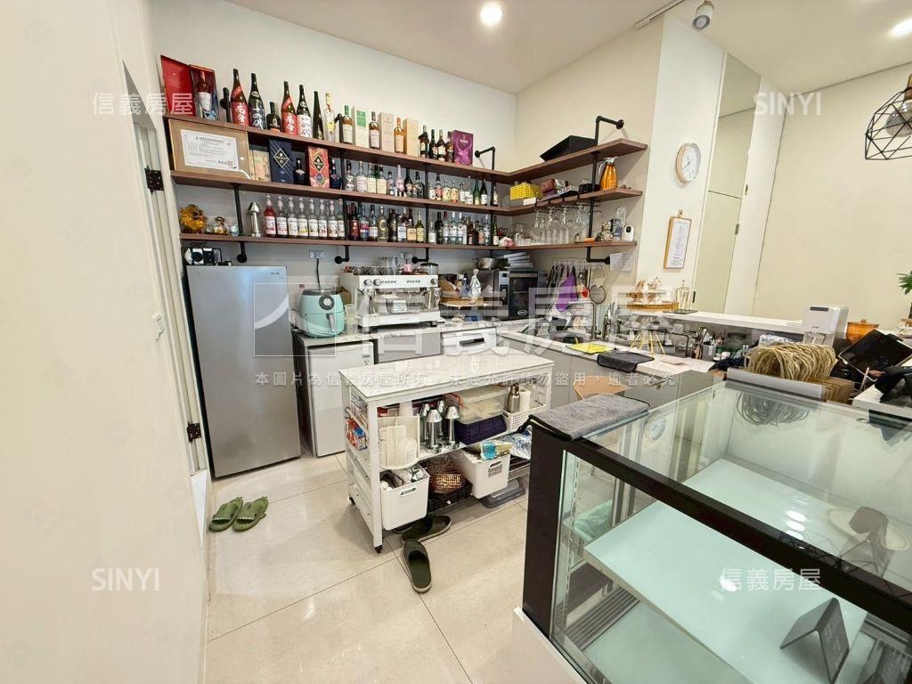 Ｉ世界燙金店房屋室內格局與周邊環境