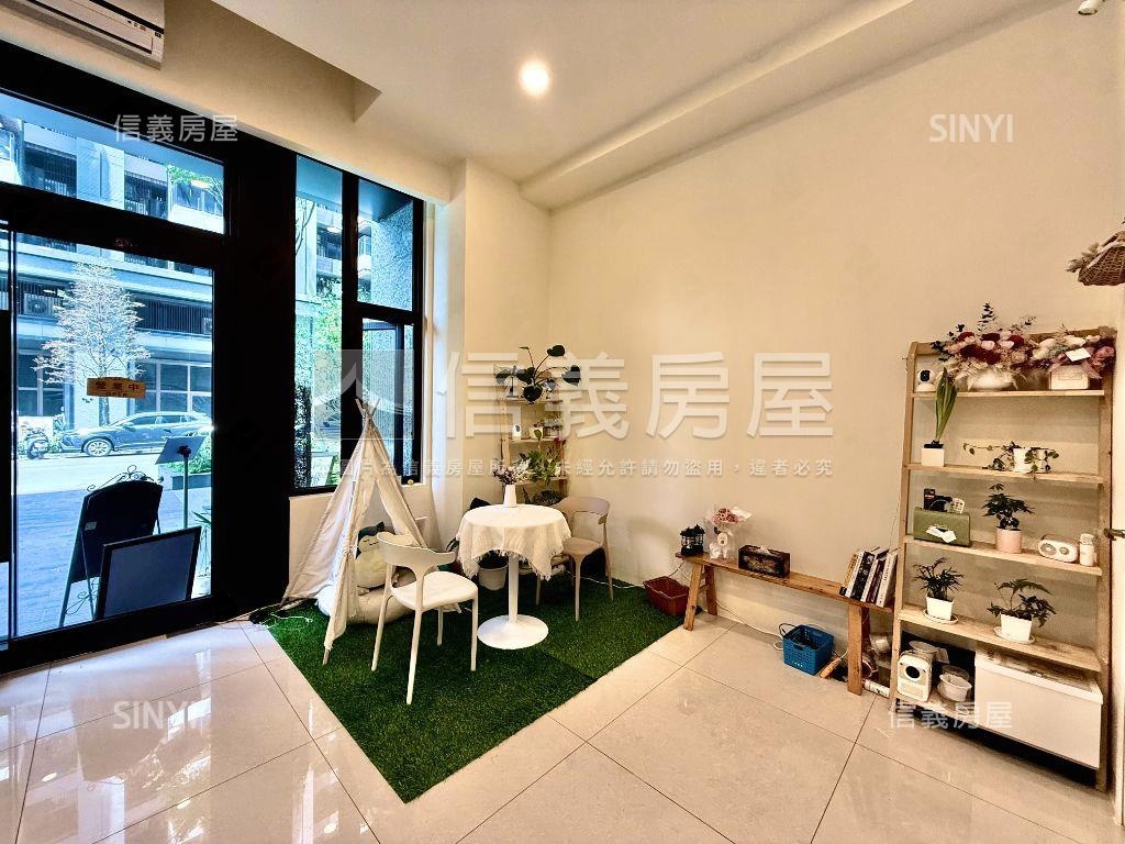Ｉ世界燙金店房屋室內格局與周邊環境