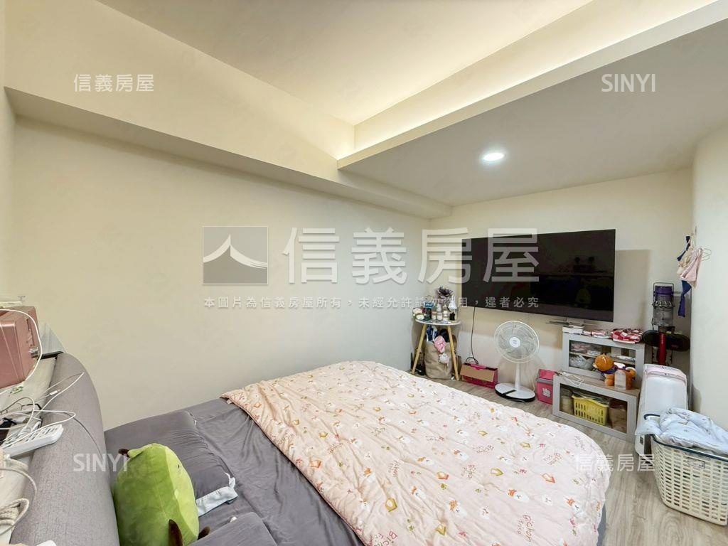 Ｉ世界燙金店房屋室內格局與周邊環境