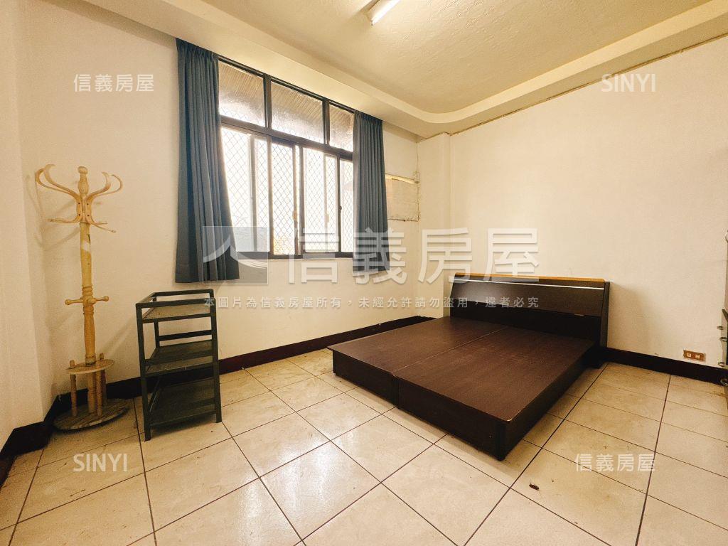 觀光大樓綠意景觀３房房屋室內格局與周邊環境