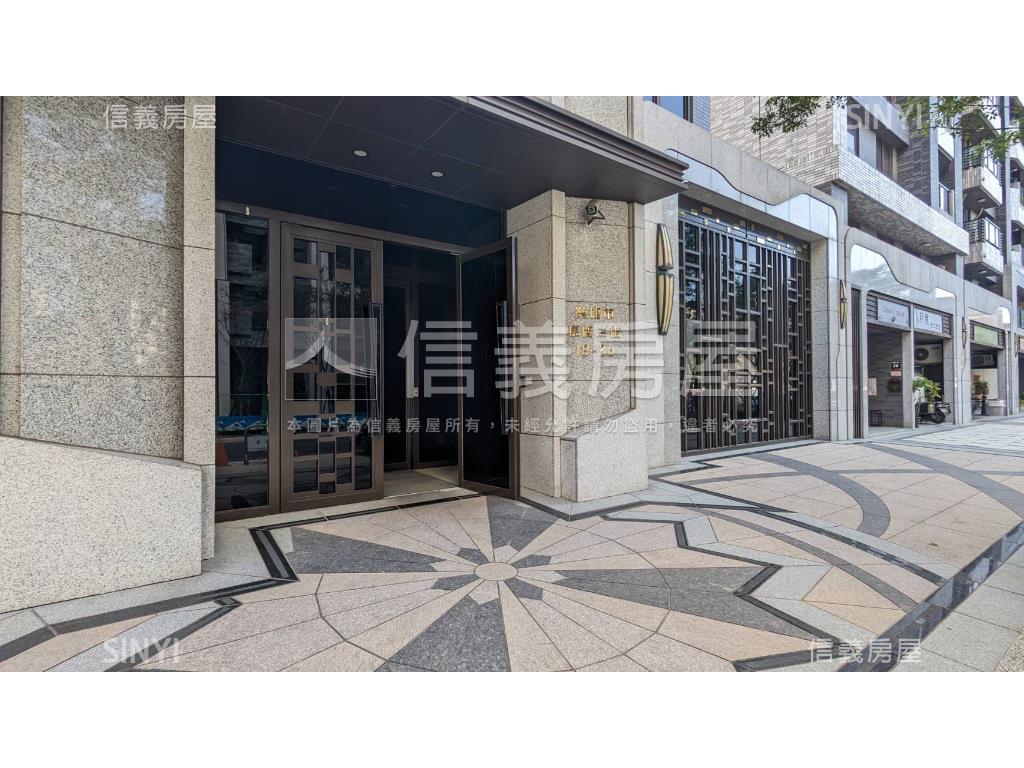 诶！樂捷市稀有三房車位房屋室內格局與周邊環境