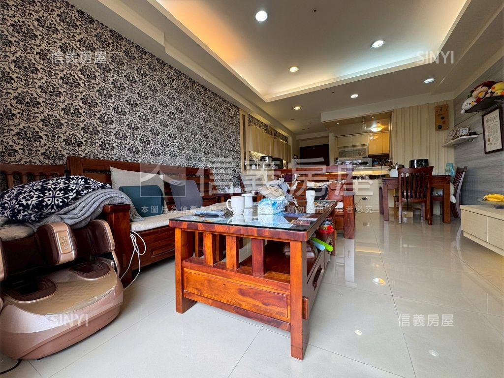 美景景觀４房平面車位房屋室內格局與周邊環境