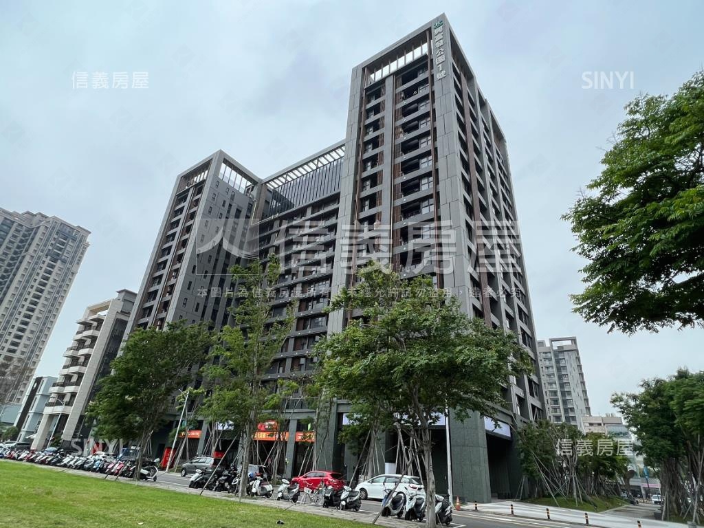 公園１號高樓層角間兩房房屋室內格局與周邊環境