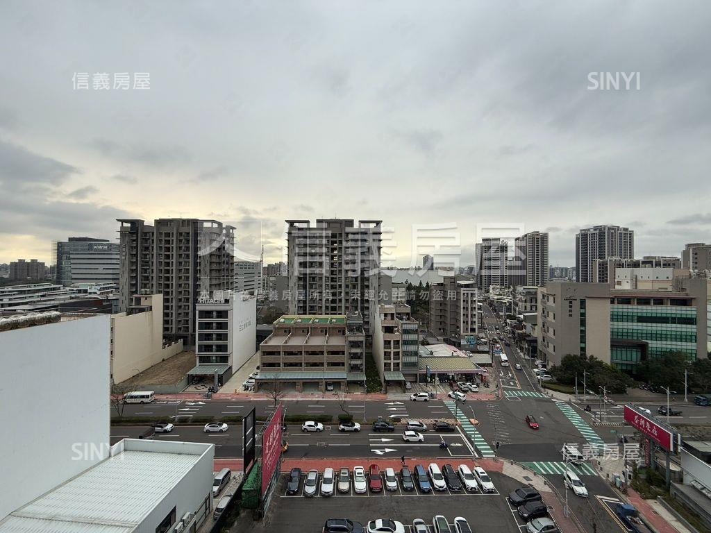 公園１號高樓層角間兩房房屋室內格局與周邊環境