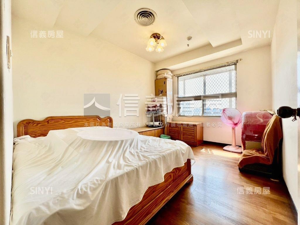 太陽神高樓層三房車位房屋室內格局與周邊環境