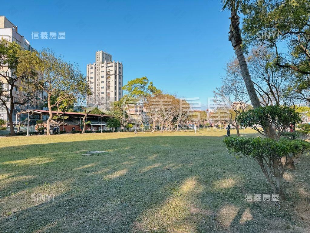 近台鐵綠捷雙共構合雄新站房屋室內格局與周邊環境