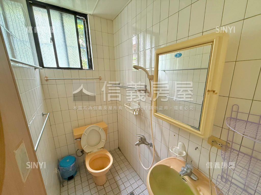 板橋車站｜２樓採光大三房房屋室內格局與周邊環境