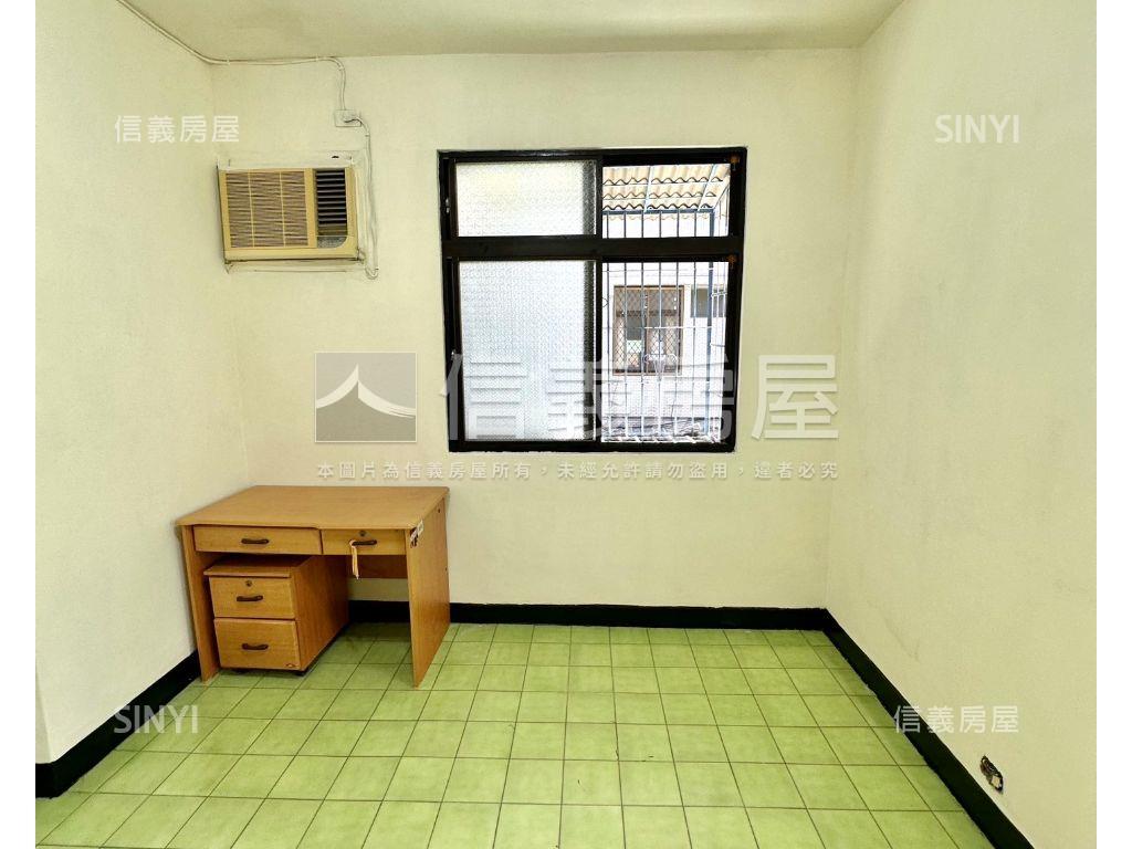 板橋車站｜２樓採光大三房房屋室內格局與周邊環境