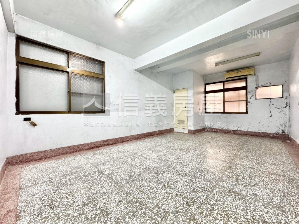 近仕隆國小低總價透天房屋室內格局與周邊環境