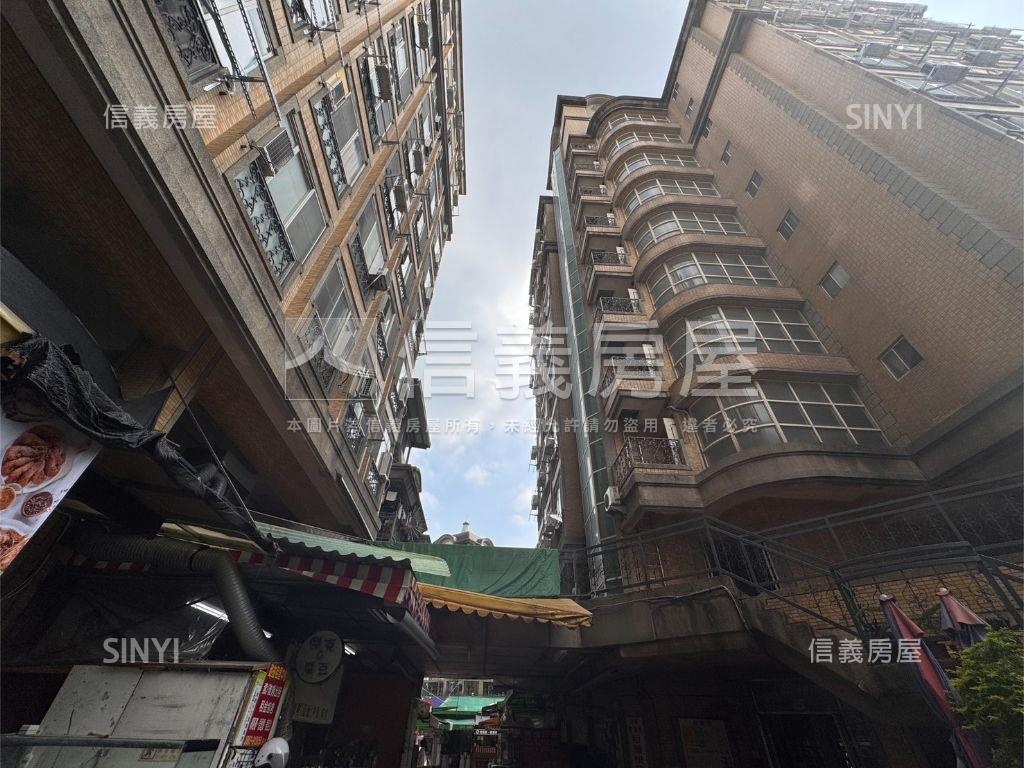 近勤益低總價套房讚房屋室內格局與周邊環境