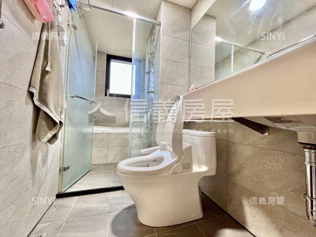 近成大｜邊間採光三房平車房屋室內格局與周邊環境