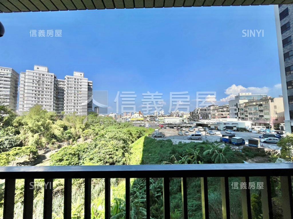 近成大｜邊間採光三房平車房屋室內格局與周邊環境