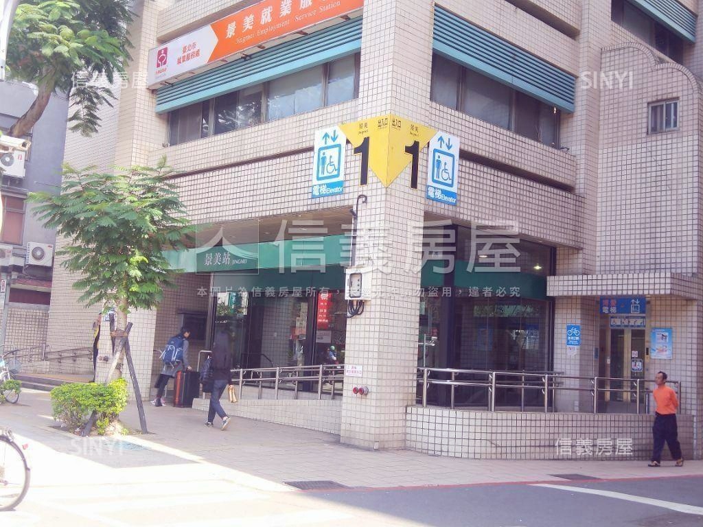 岳泰峰華高樓三房房屋室內格局與周邊環境