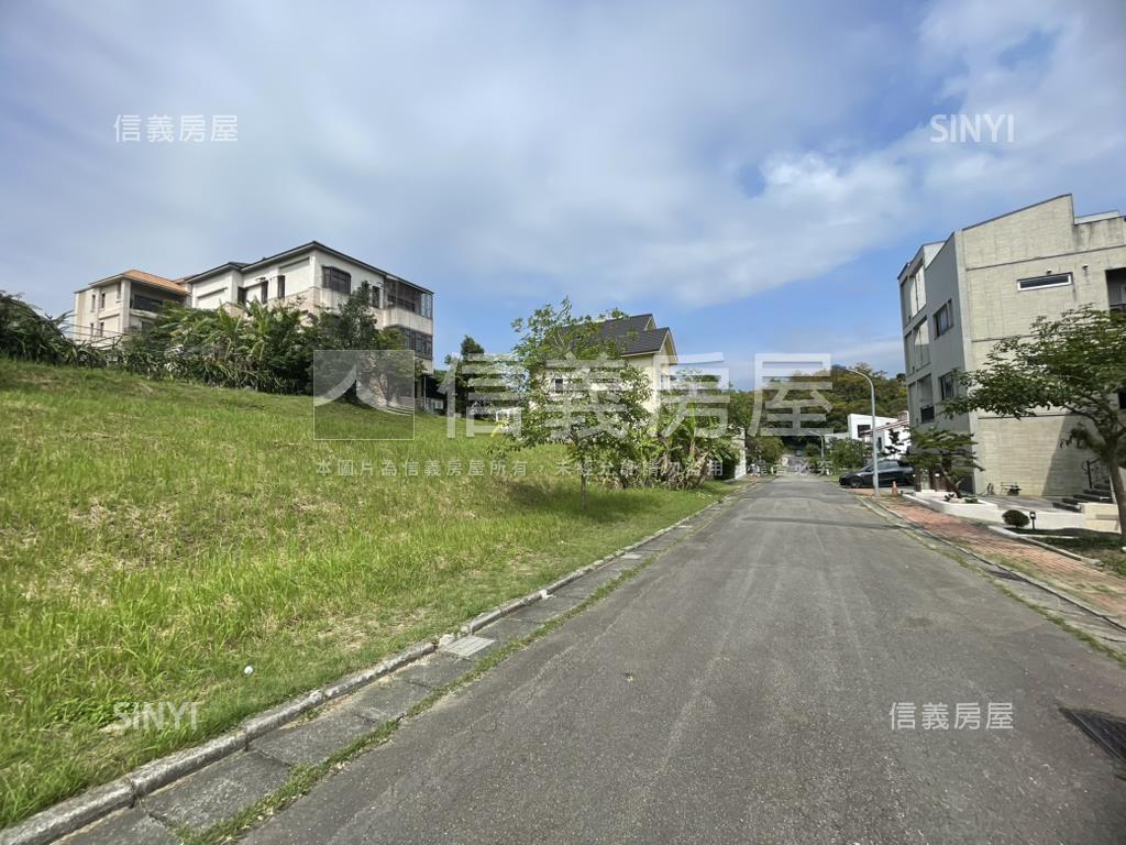 比佛利土地０２０２房屋室內格局與周邊環境