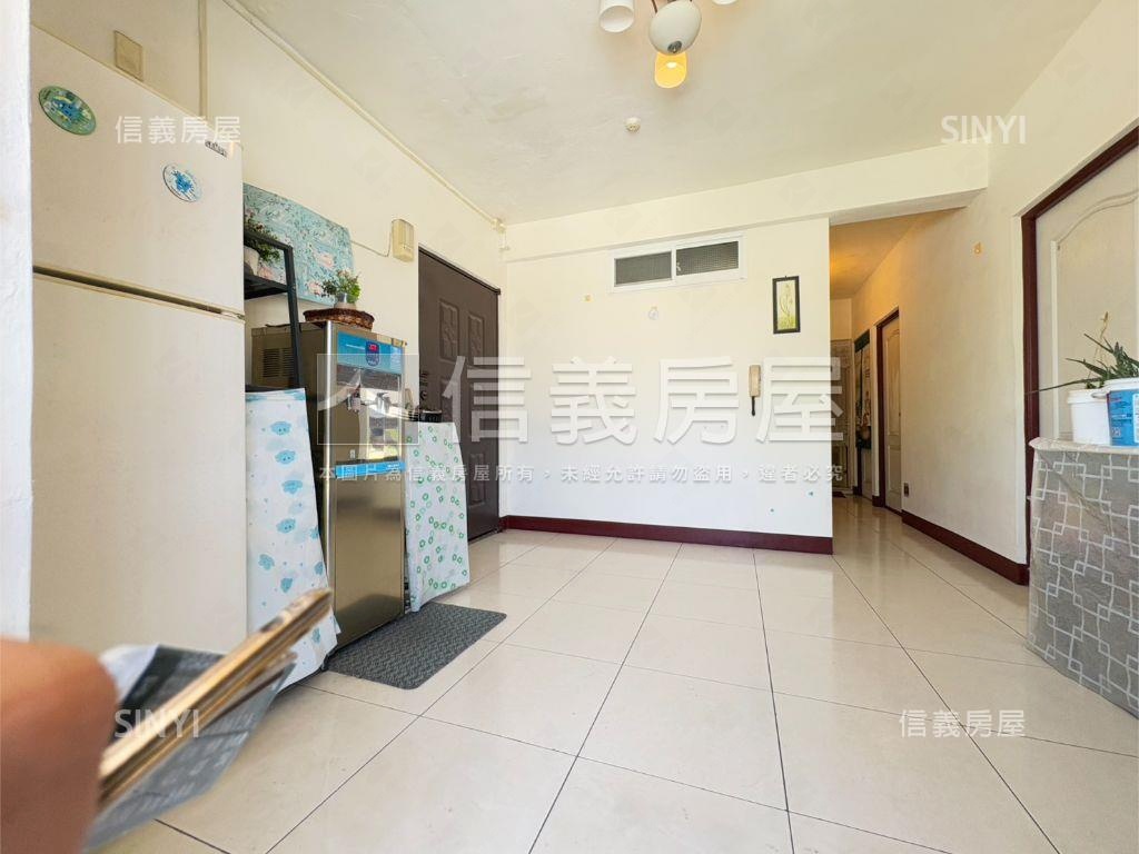 高醫高科視野好金母雞房屋室內格局與周邊環境