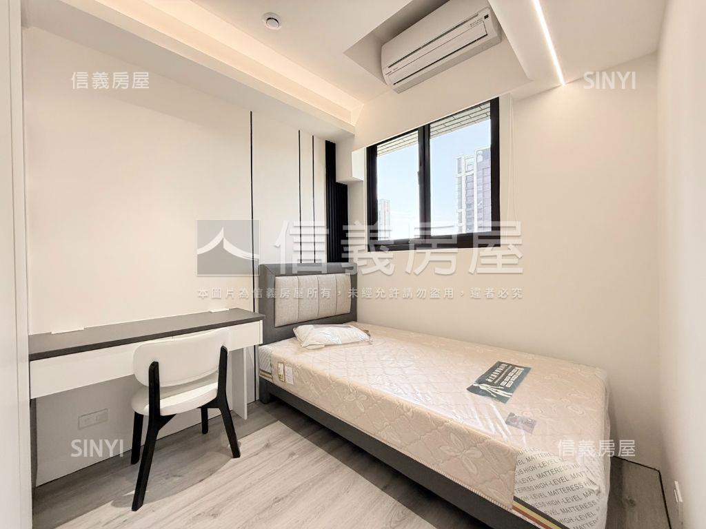 專任鴻築馥麗三房次頂樓房房屋室內格局與周邊環境