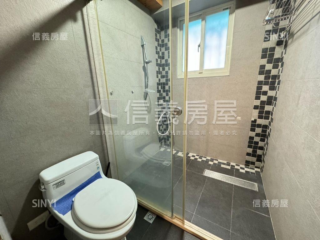 祕密花園正精美兩房房屋室內格局與周邊環境