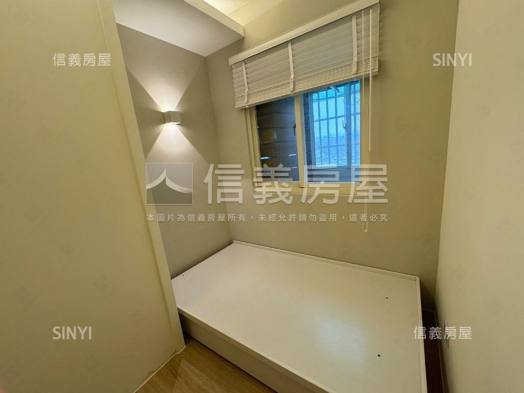 祕密花園正精美兩房房屋室內格局與周邊環境