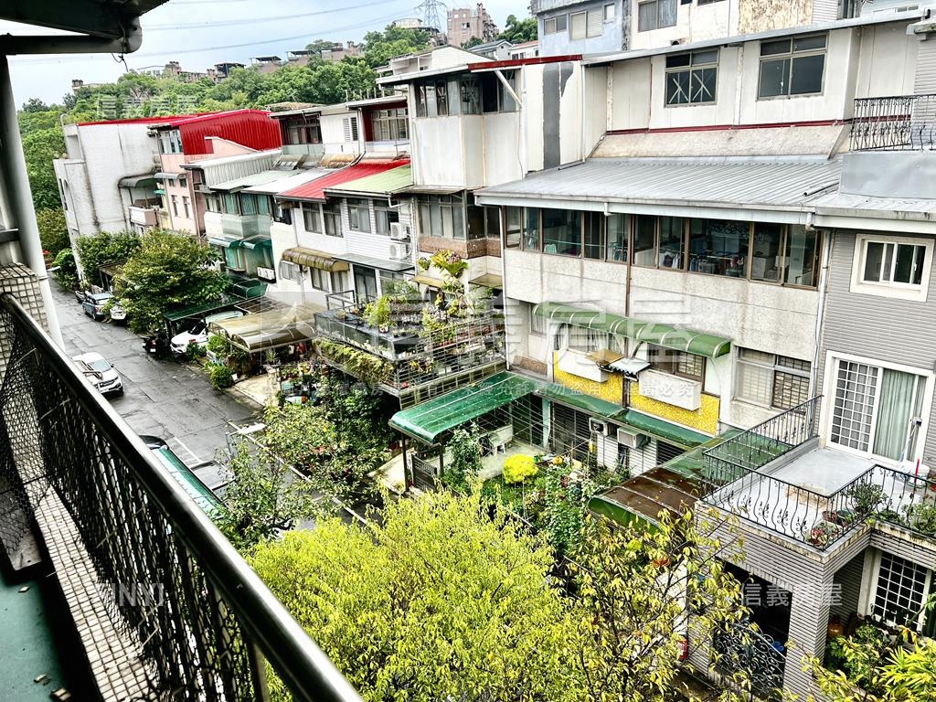 小城低總價原況庭院美透天房屋室內格局與周邊環境