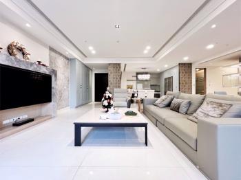 稀有釋出首排【悅龍灣】