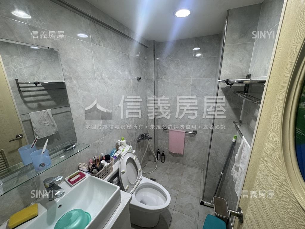大坪林稀有華廈釋出房屋室內格局與周邊環境