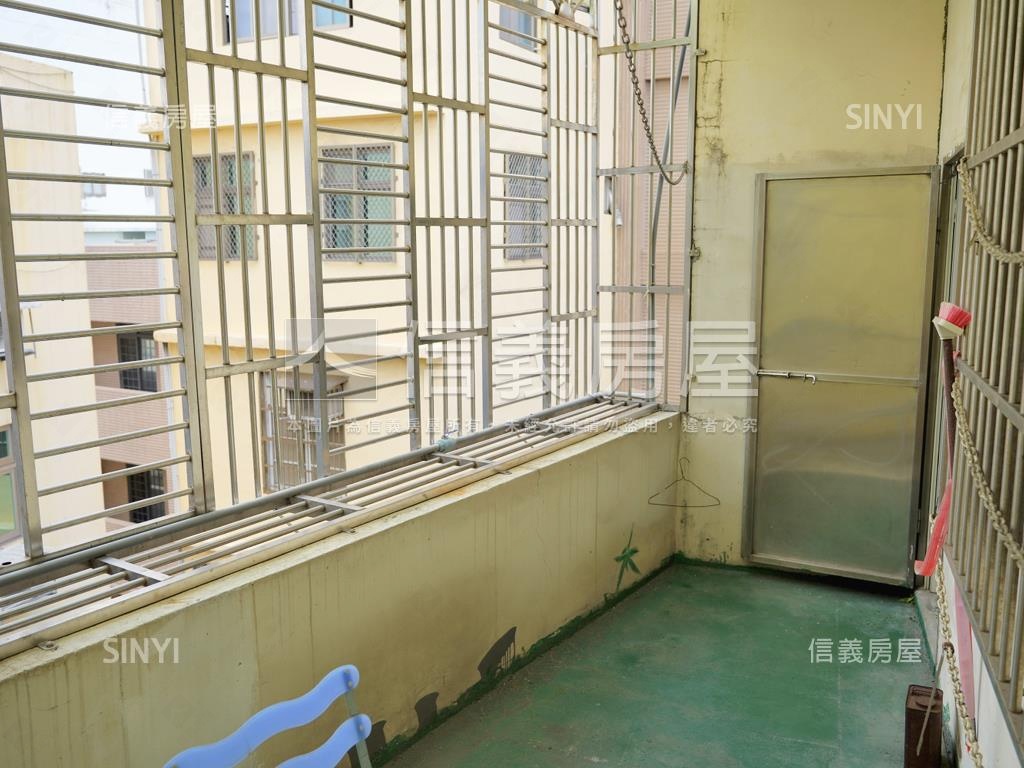 近新明國中忠孝路稀有透天房屋室內格局與周邊環境