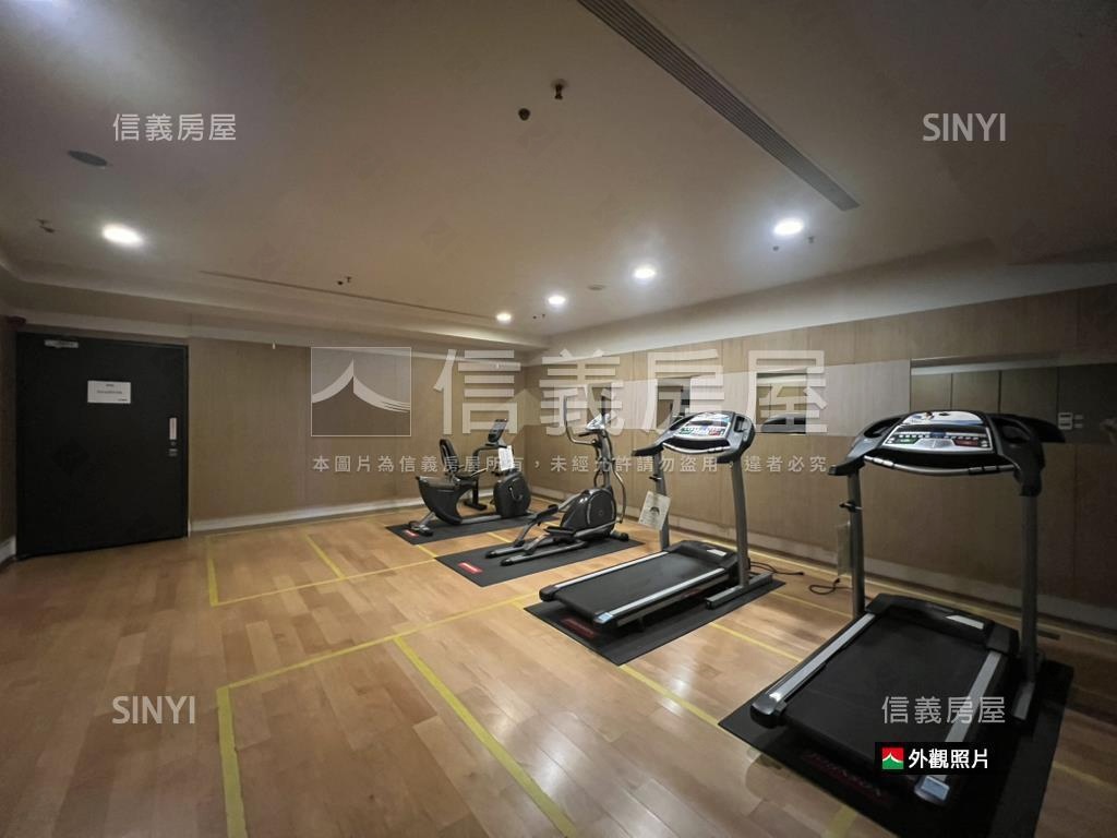 附中校園景觀有陽台可看屋房屋室內格局與周邊環境