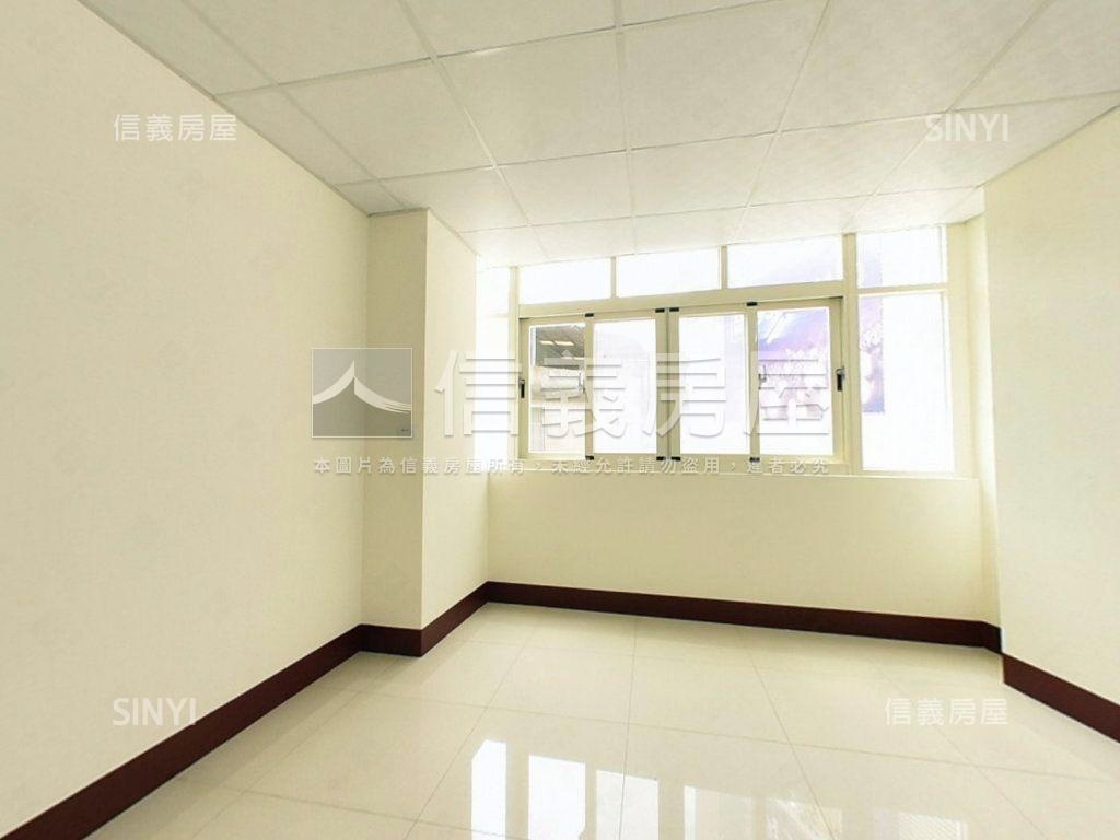 南興大面寬金店房屋室內格局與周邊環境