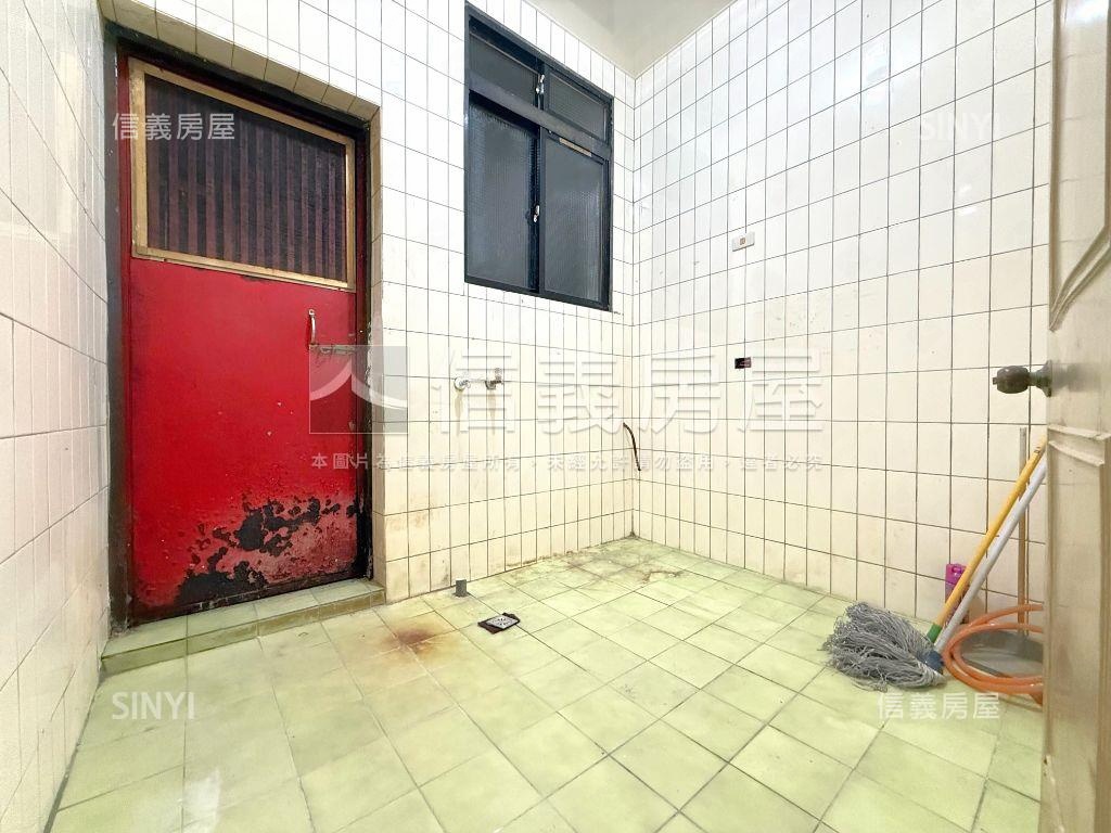 ㊝菜寮捷運㊝低總價１樓房屋室內格局與周邊環境