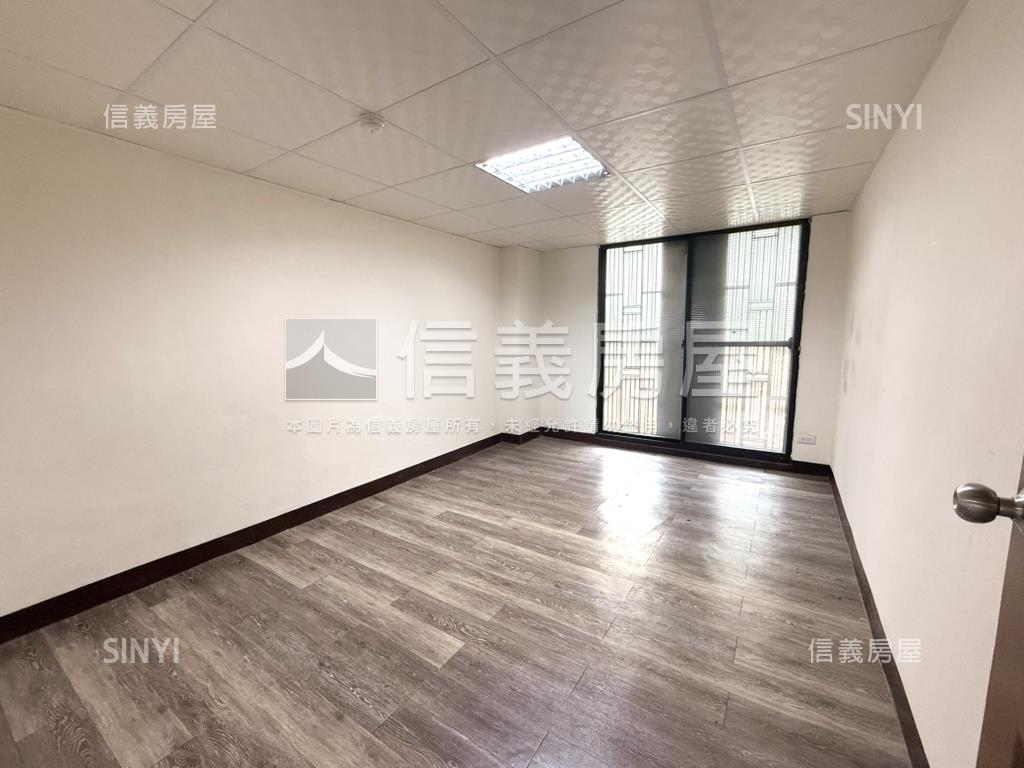 中華大樓正三房房屋室內格局與周邊環境