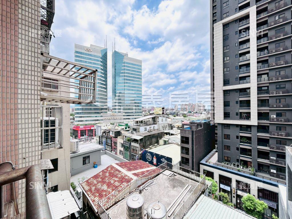 中華大樓正三房房屋室內格局與周邊環境