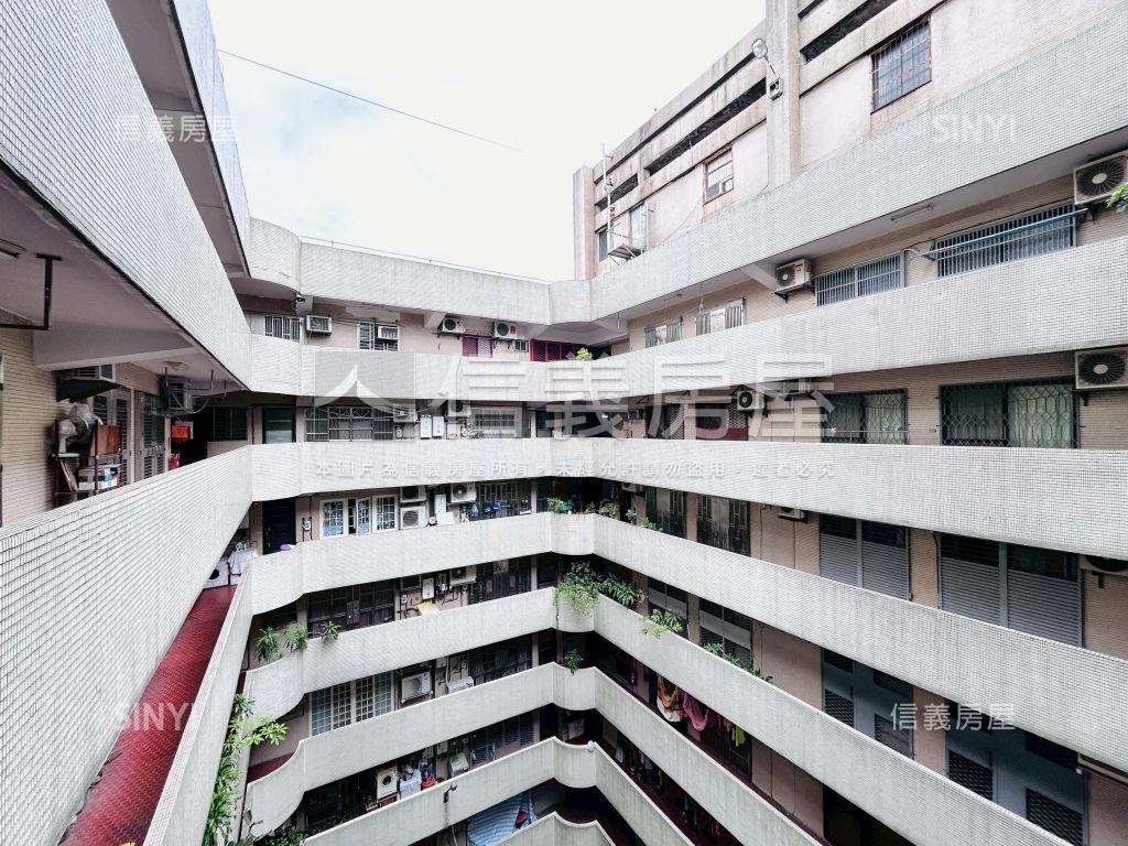 中華大樓正三房房屋室內格局與周邊環境