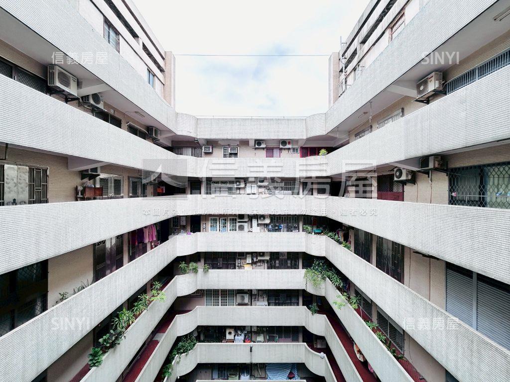 中華大樓正三房房屋室內格局與周邊環境