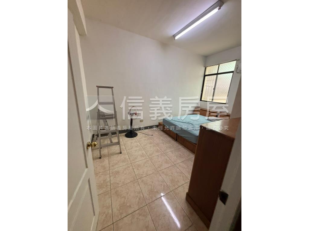 建功商圈正興路透店房屋室內格局與周邊環境