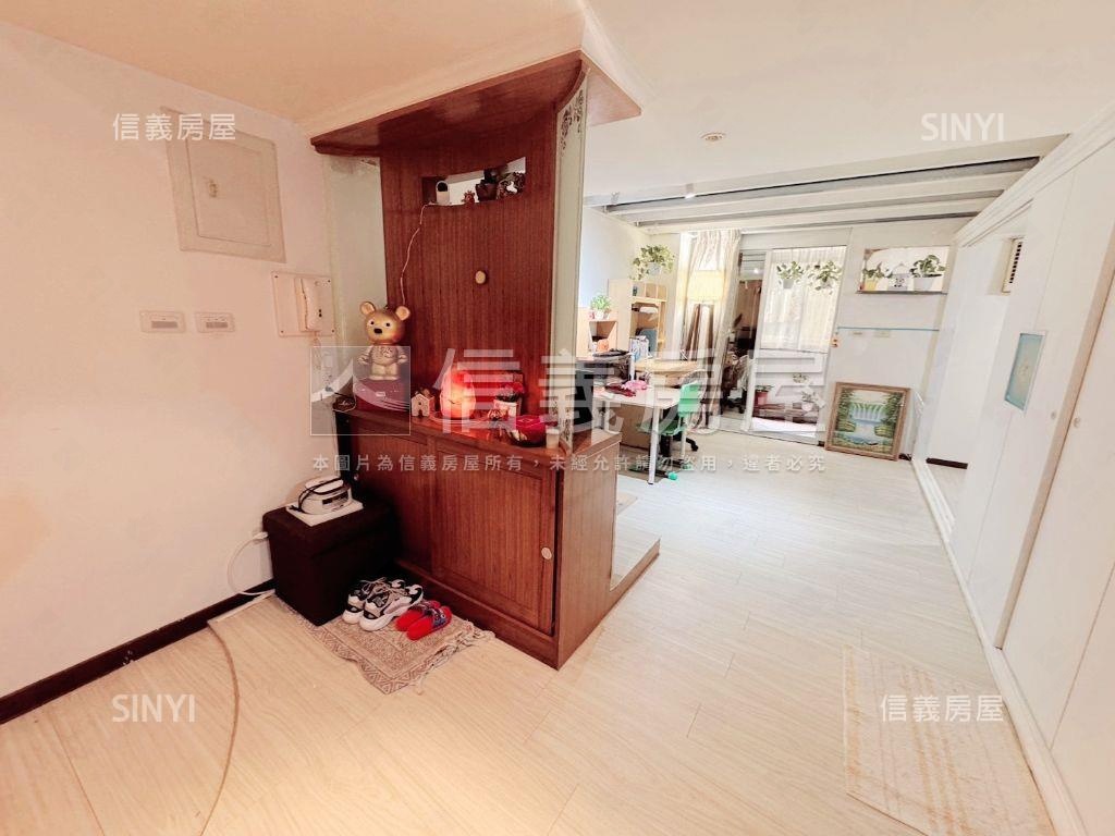 園區旁。ＭｙＨｏｍｅ美屋房屋室內格局與周邊環境